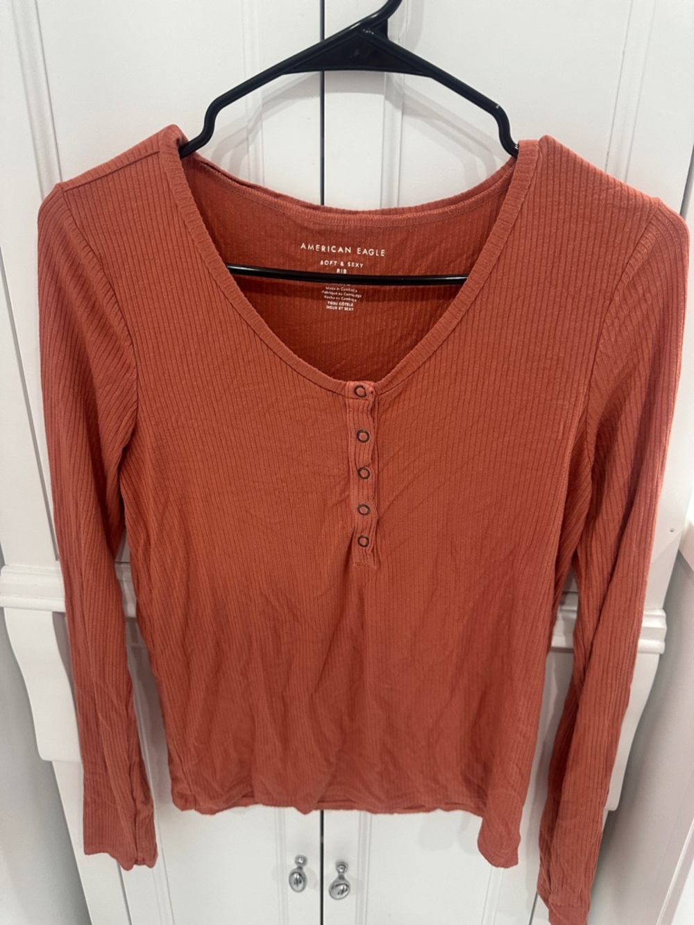 American Eagle Outfitters Women's Rust Orange Ribbed Henley